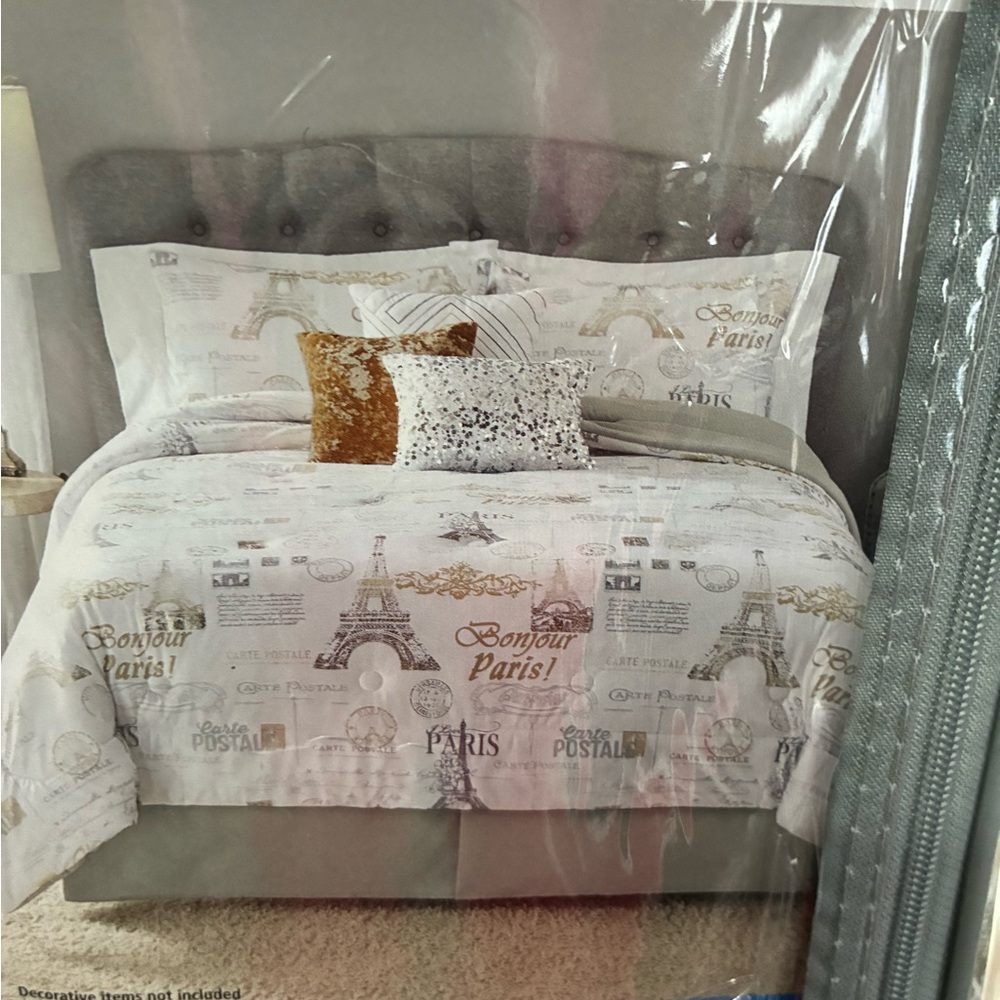 Paris comforter set - Picture 2 of 16